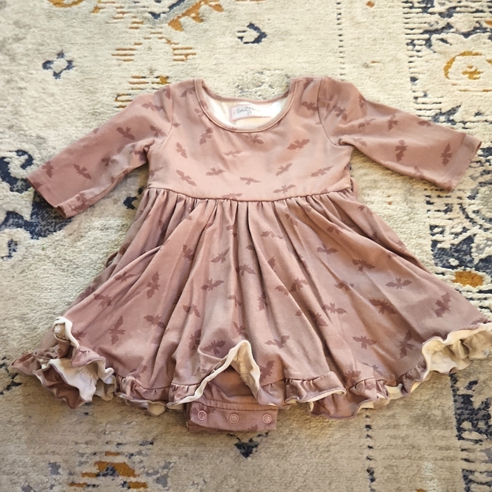 Sweet Honey bats dress